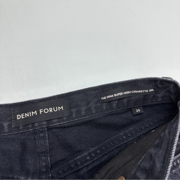 Aritzia Denim Forum The Nina Super High Rise Cigarette Jeans 30L - Picture 6 of 14